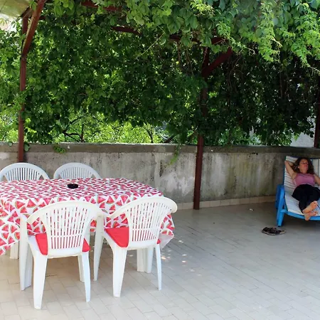 The Sisters Central Apartment *